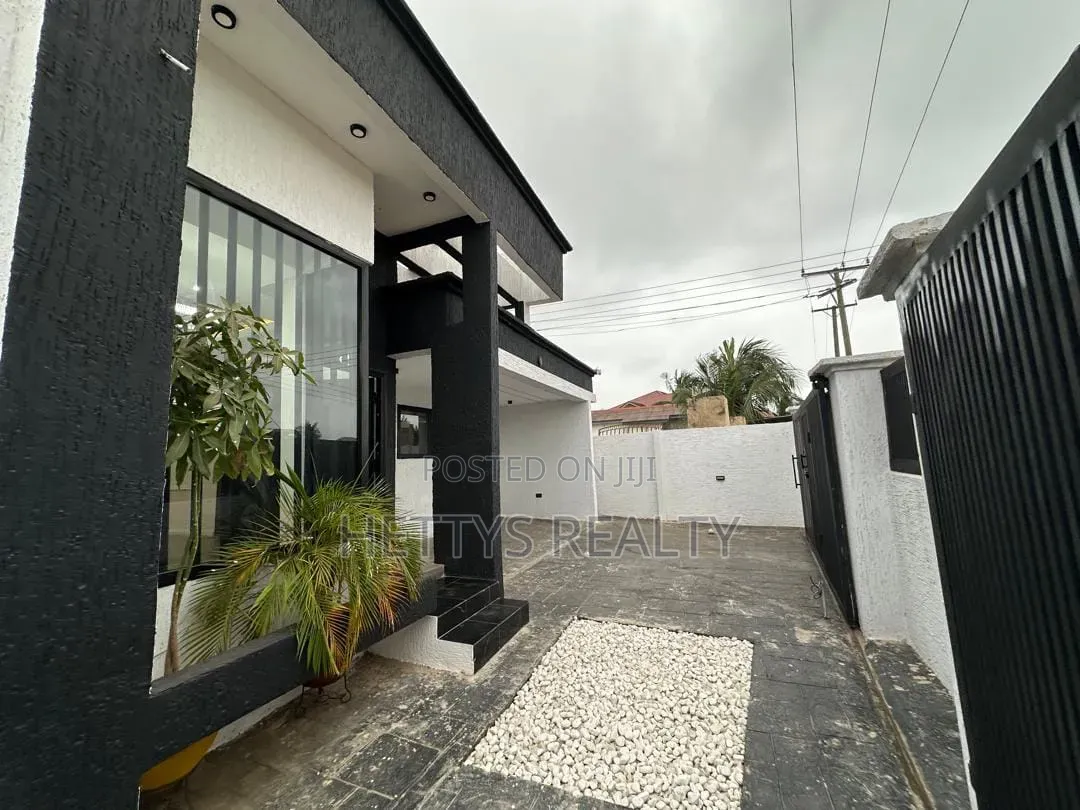 3bdrm House in Agbogba, School Park Area for rent in School Park Area