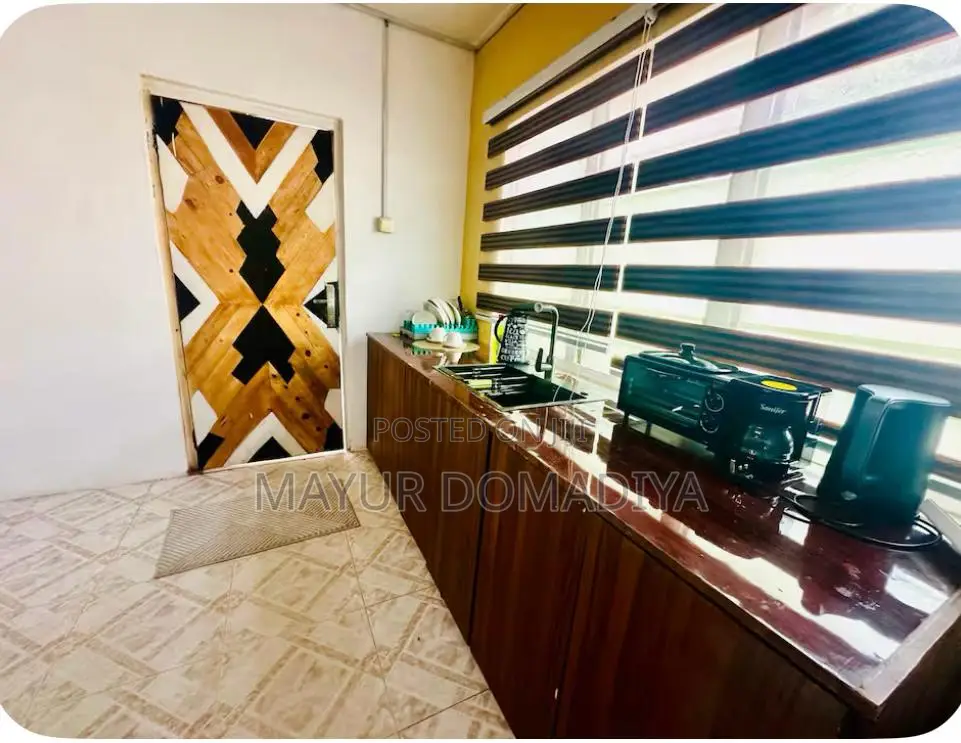 Quiet 1-Br Private Stay Peaceful Atmosphere in A&C Mall Area