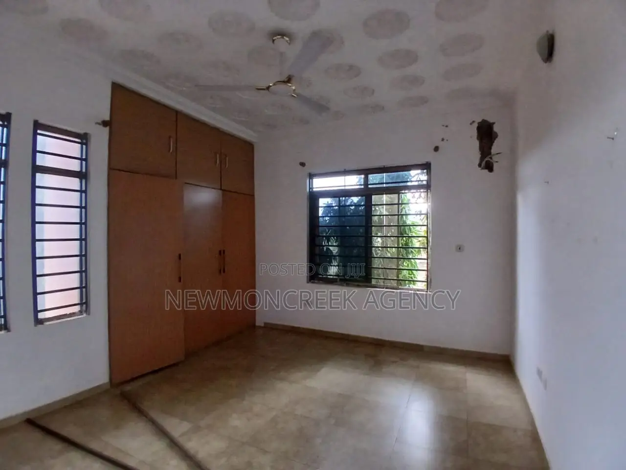 4bdrm Apartment in Adenta,Ashiyie, Accra Metropolitan for rent in Accra Metropolitan