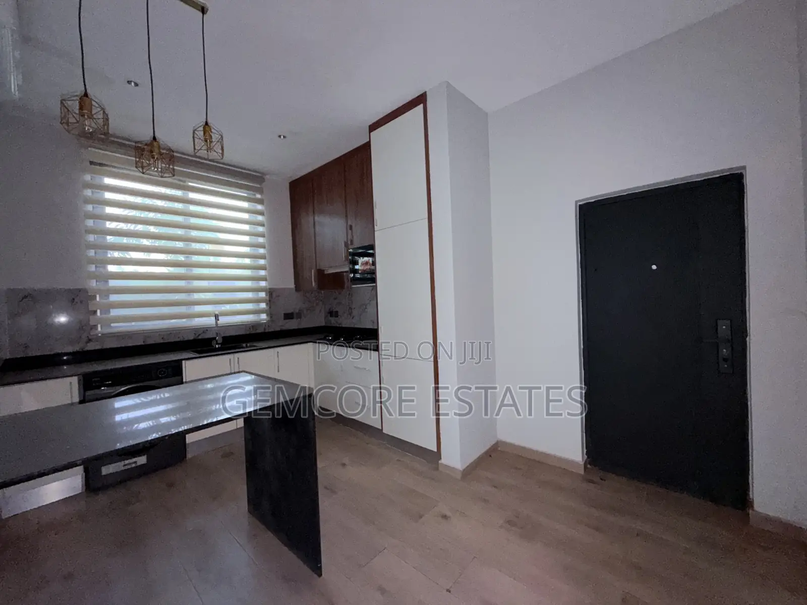 3bdrm Townhouse / Terrace in Ashaley Botwe for rent in Ashaley Botwe
