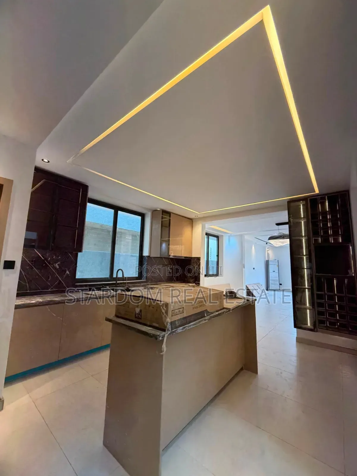 4bdrm Duplex in North Legon for sale in North Legon