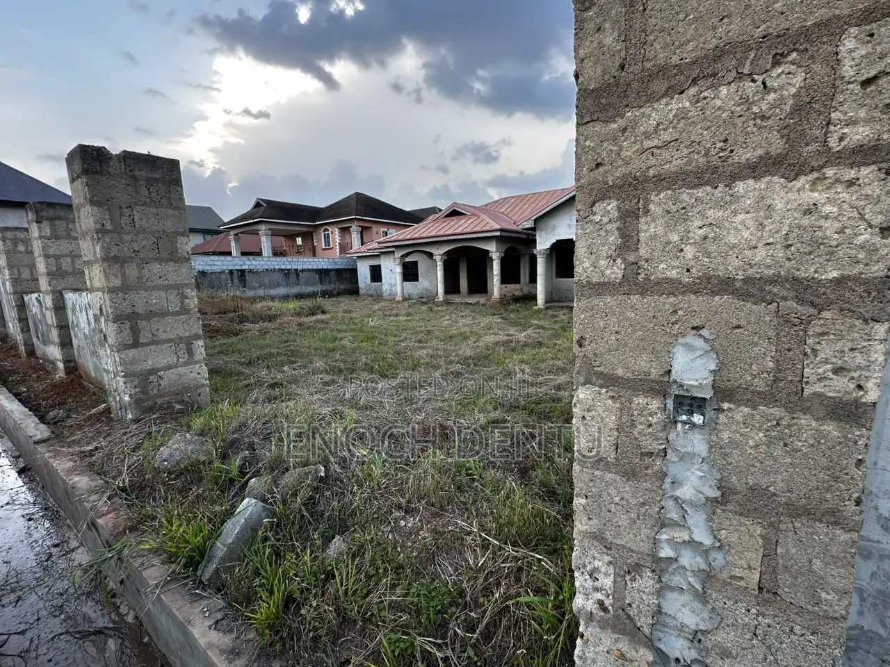 6bdrm House in Kumasi Metropolitan for sale in Kumasi Metropolitan