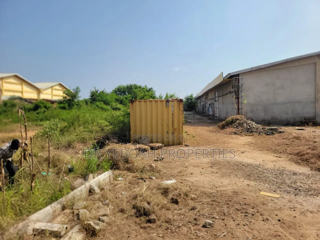 Spintex Road:- Warehouse for Sale -{ Acre 1.197 ) in Baatsona Total