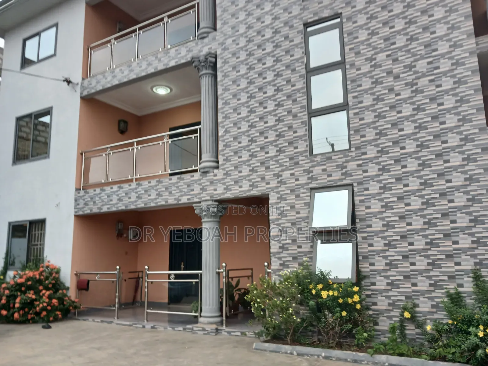 3bdrm Apartment in Spintex Agblezaa :-, Manet Court for rent in Manet Court