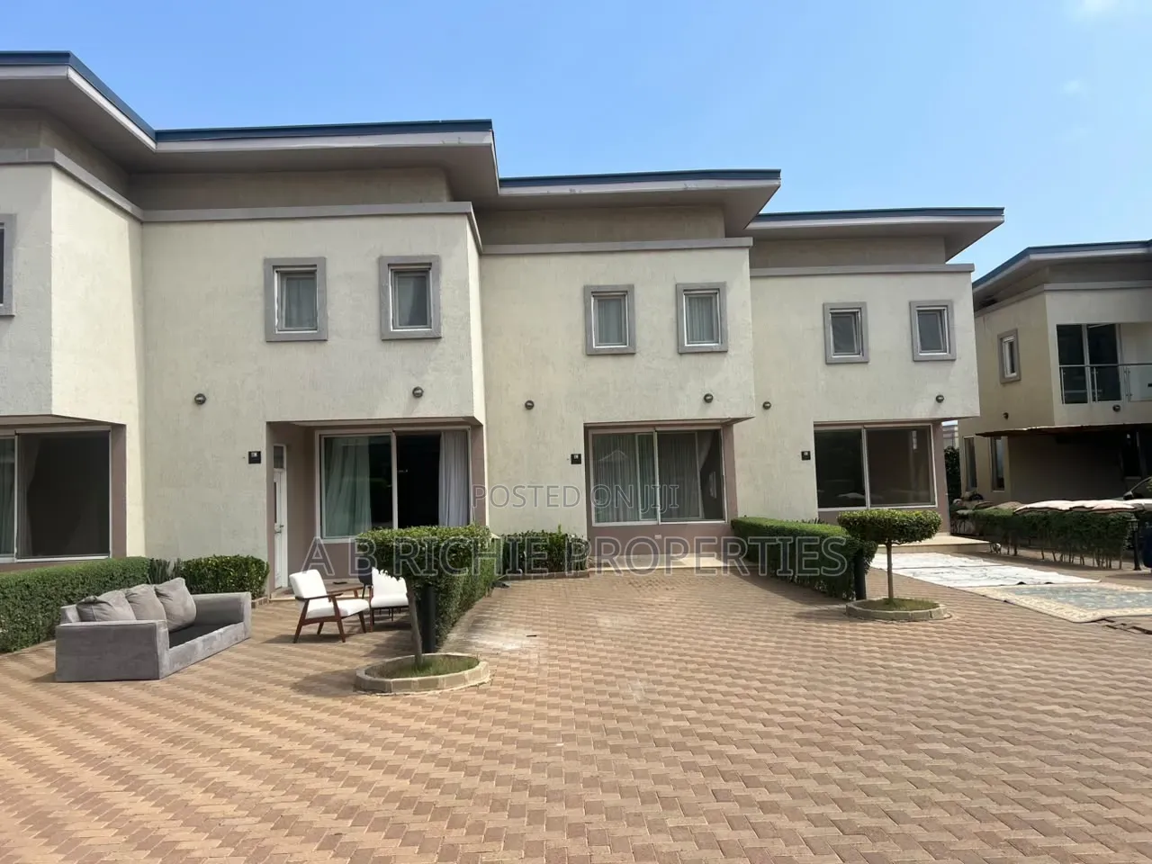 2bdrm Townhouse / Terrace in Ab Richie Properties, Tseaddo for rent in Tseaddo