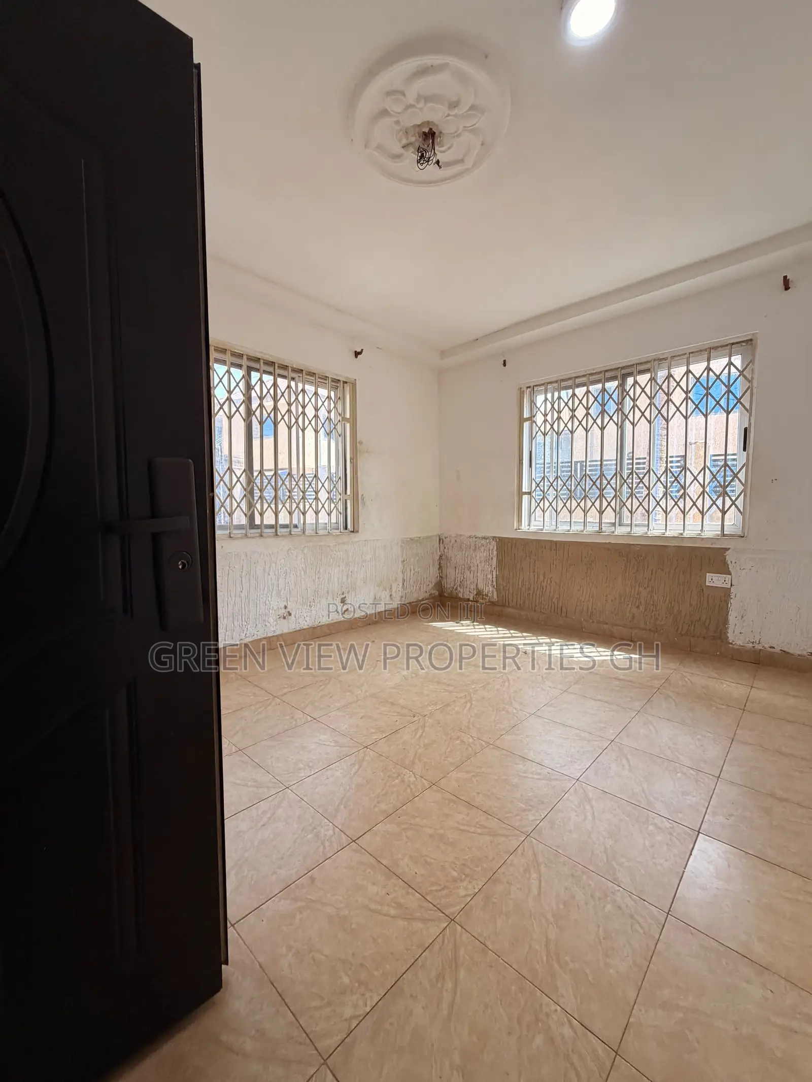 1bdrm Room & Parlour in West Hills Mall Area for rent in West Hills Mall Area