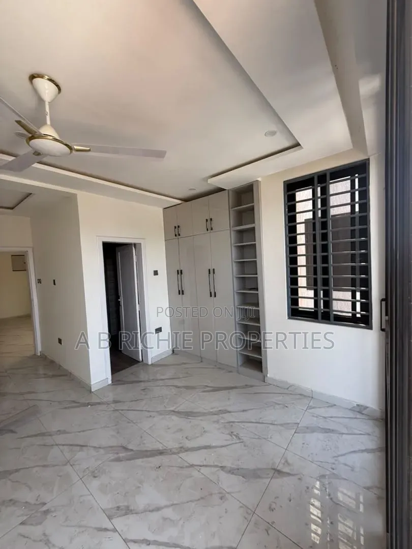 5bdrm House in Ab Richie Properties, Lartebiokorshie for rent in Lartebiokorshie
