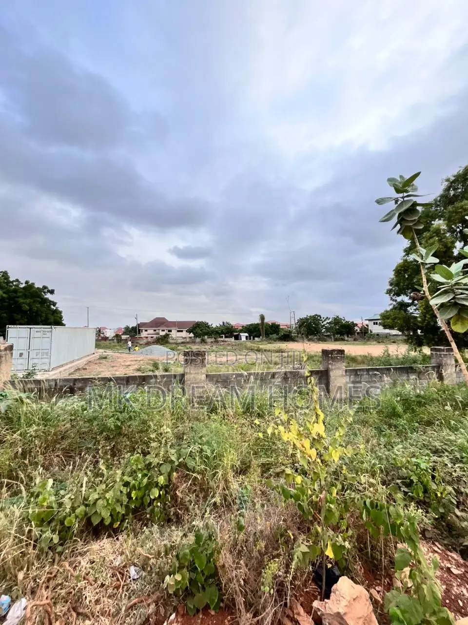 Land for Sale at Lakeside in Lake Side Estate