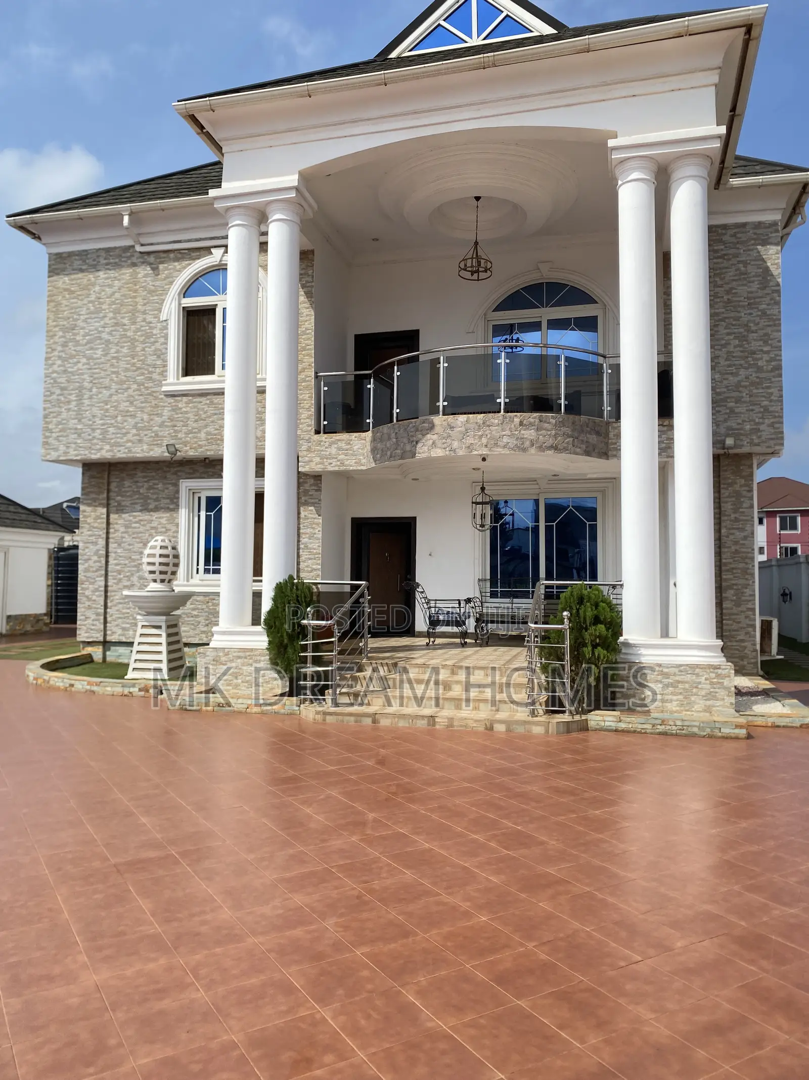 Furnished 6bdrm House in Lashibi for sale in Lashibi
