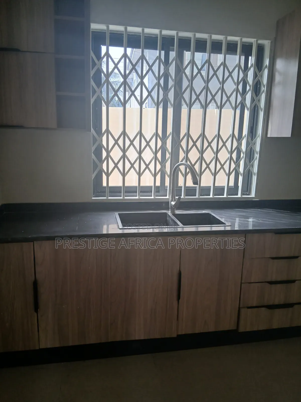 Executive Newly Built 2bedrooms Apartment in Accra Metropolitan