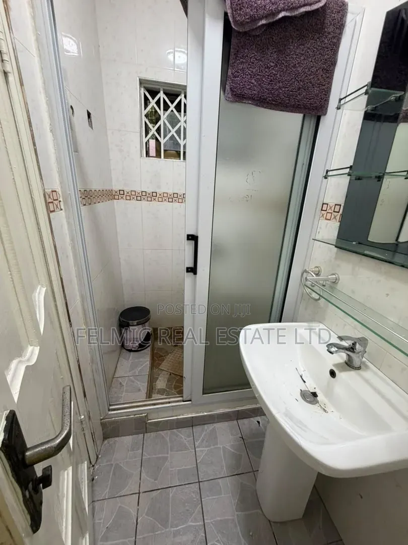 3bdrm House in Taifa Burkina, Station Area for sale in Station Area