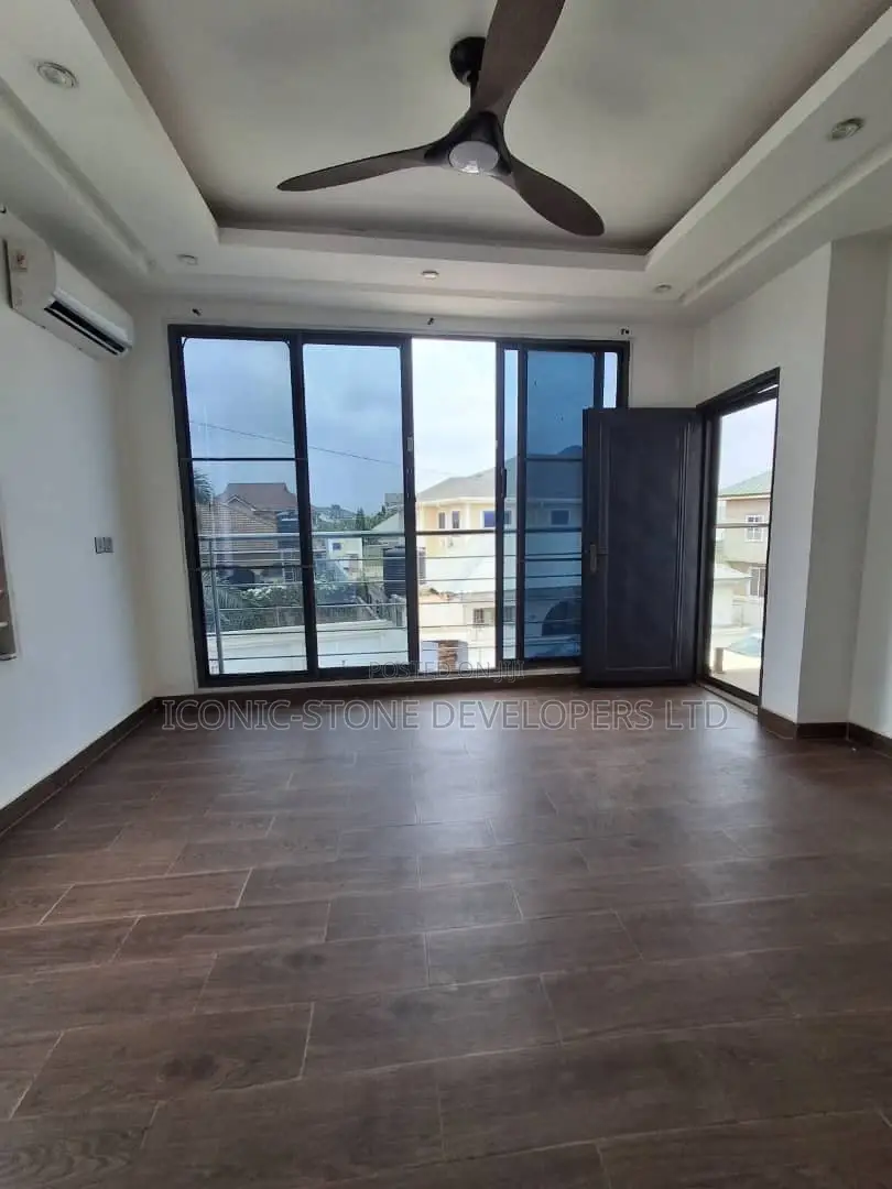 3bdrm House in School Junction, Nmai-Dzorn for rent in Nmai-Dzorn
