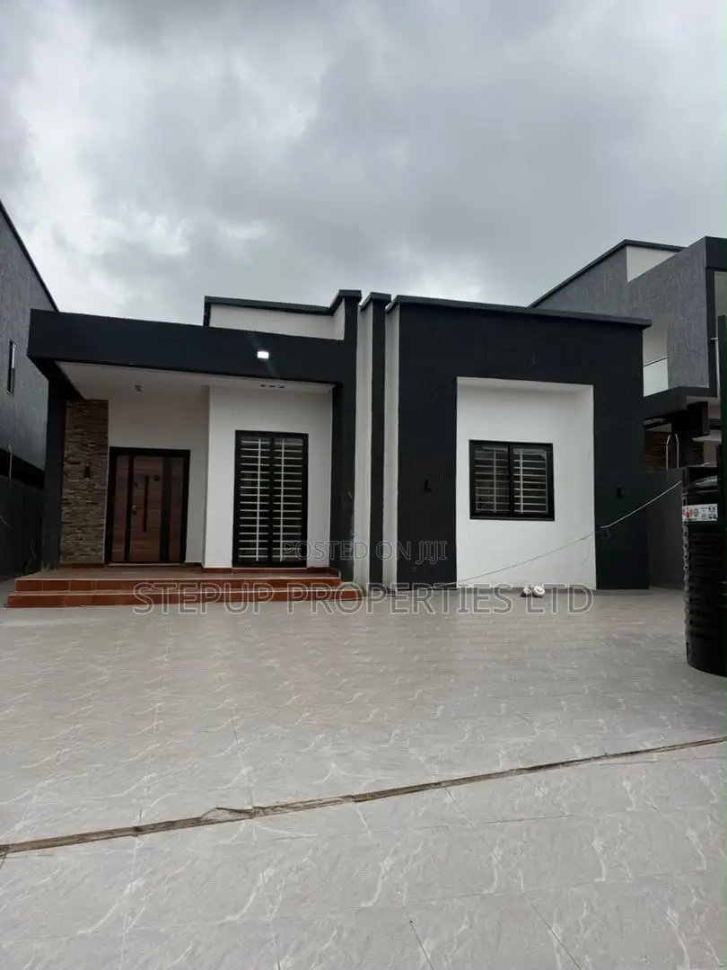 3bdrm House in Ayi Mensa, Oyarifa Mall Area for sale in Oyarifa Mall Area