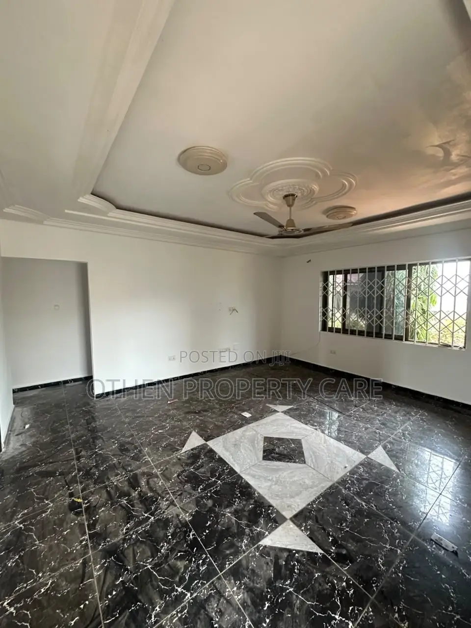 3bdrm Apartment in Othen Estate Consult, Adenta for rent in Adenta