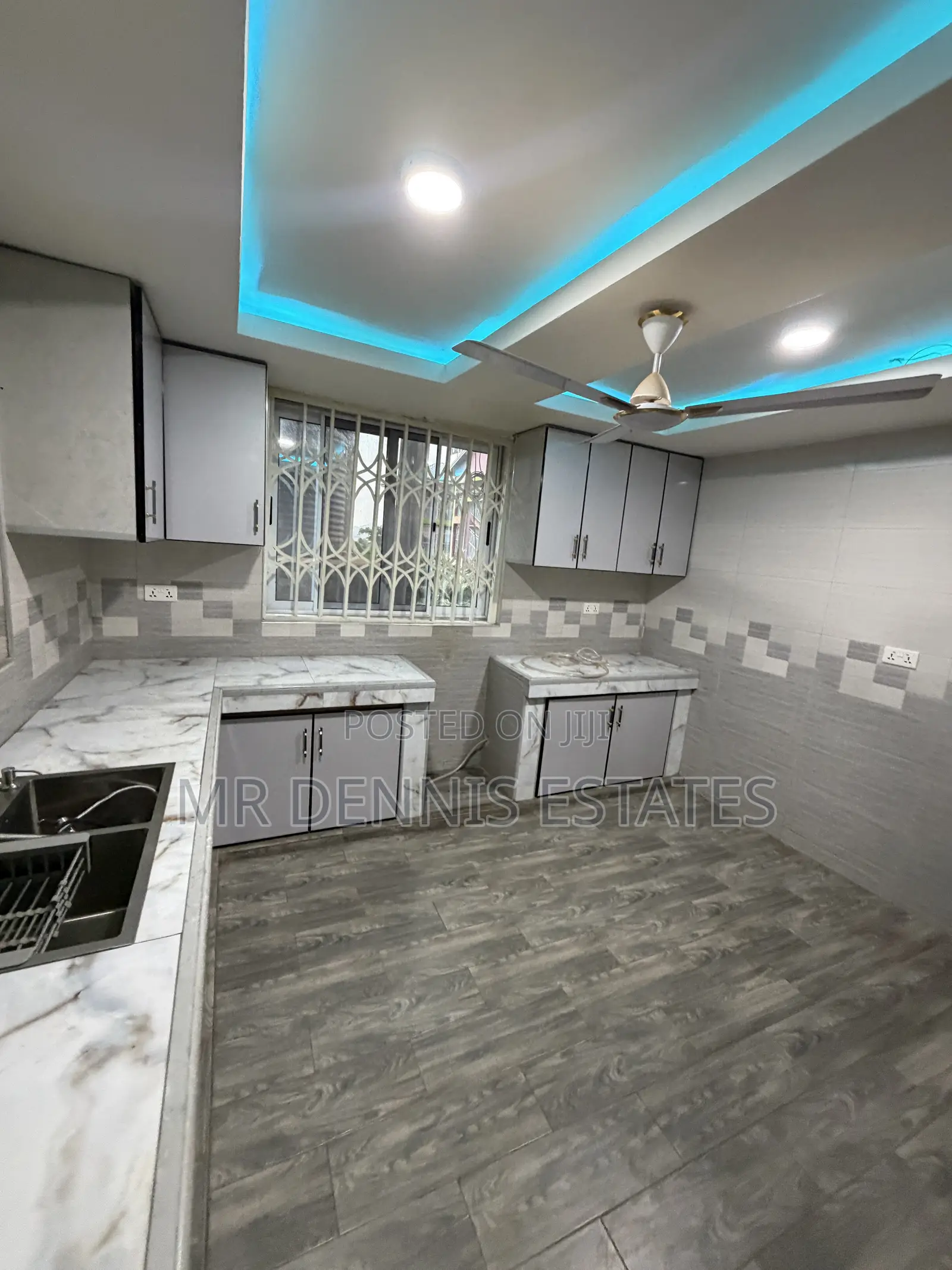 3bdrm Apartment in Westhills Mall for rent in West Hills Mall Area