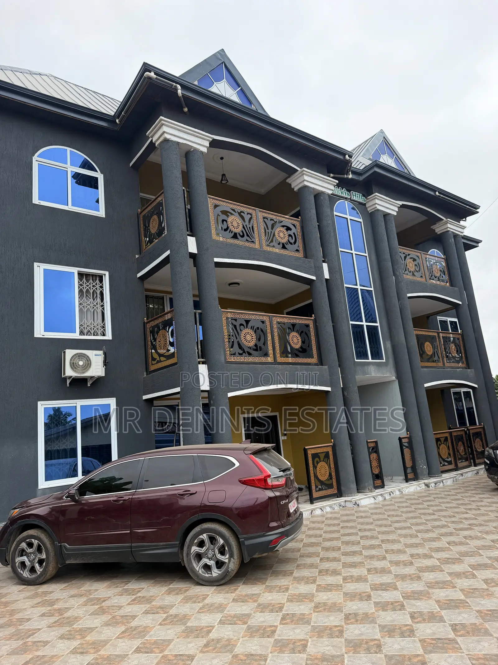 3bdrm Apartment in Westhills Mall for rent in West Hills Mall Area