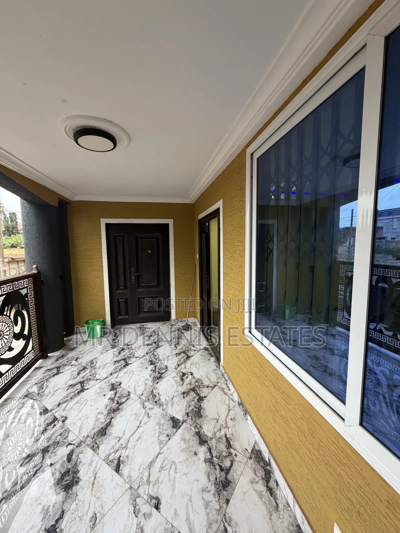 3bdrm Apartment in Westhills Mall for rent in West Hills Mall Area