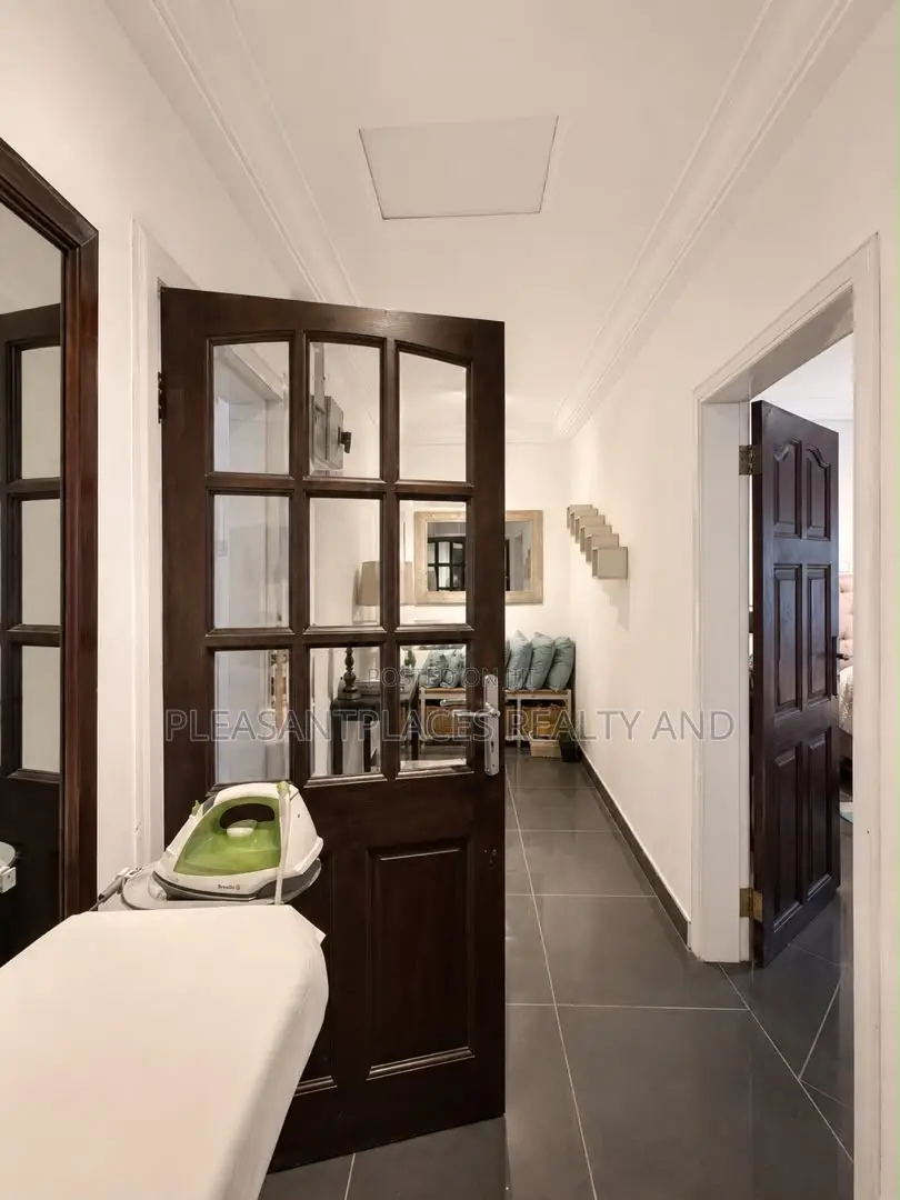 Furnished 2bdrm Apartment in Pleasantplaces And, Spintex for sale in Spintex