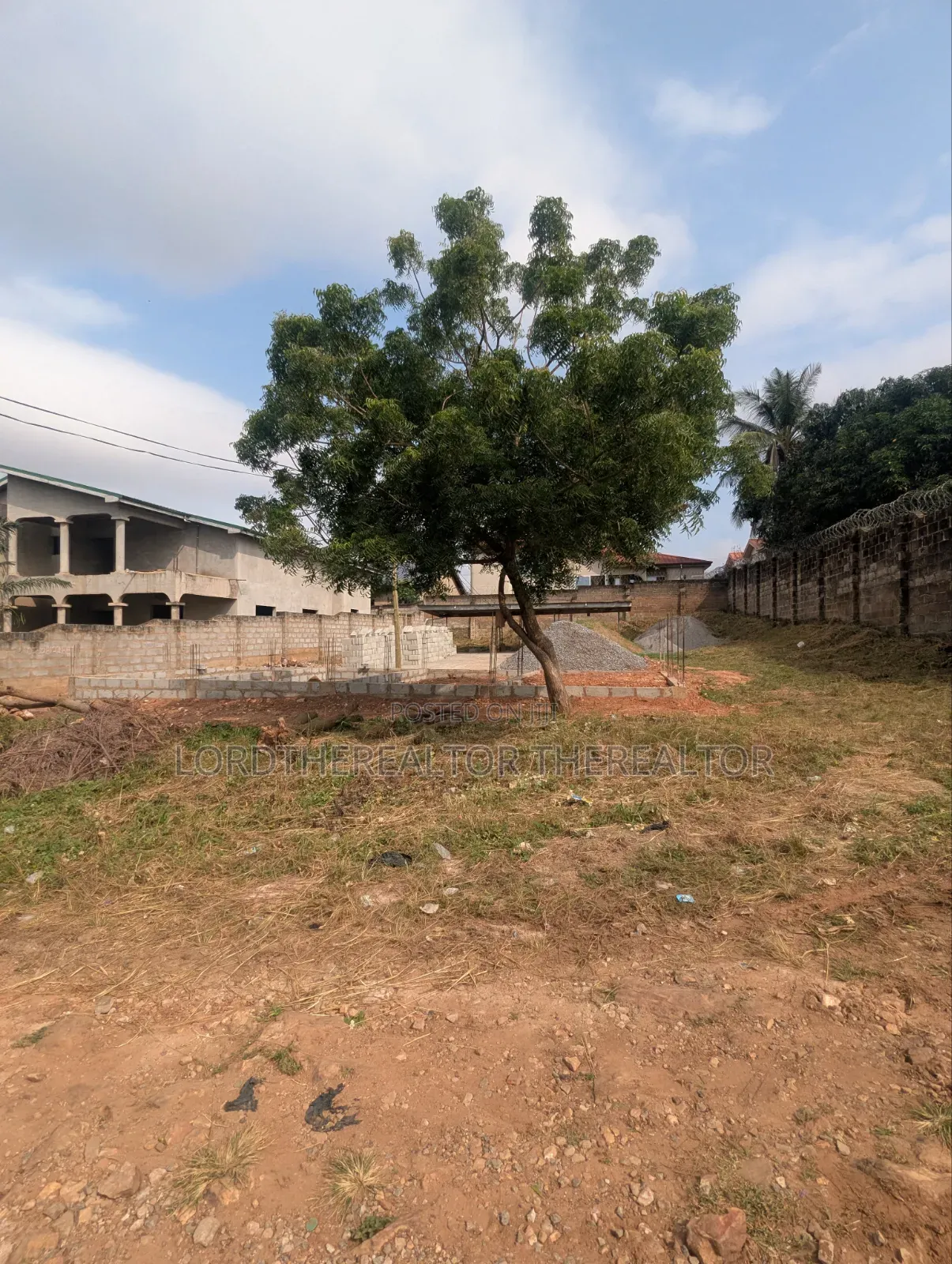 One Plot for Sale in Pokuase