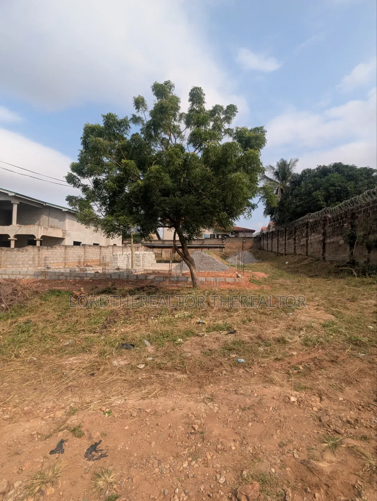 One Plot for Sale in Pokuase