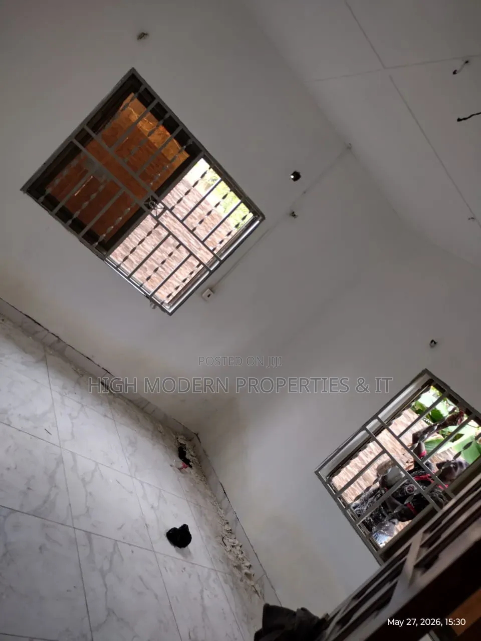 3bdrm Apartment in Teshie Bushroad, New Town for rent in New Town