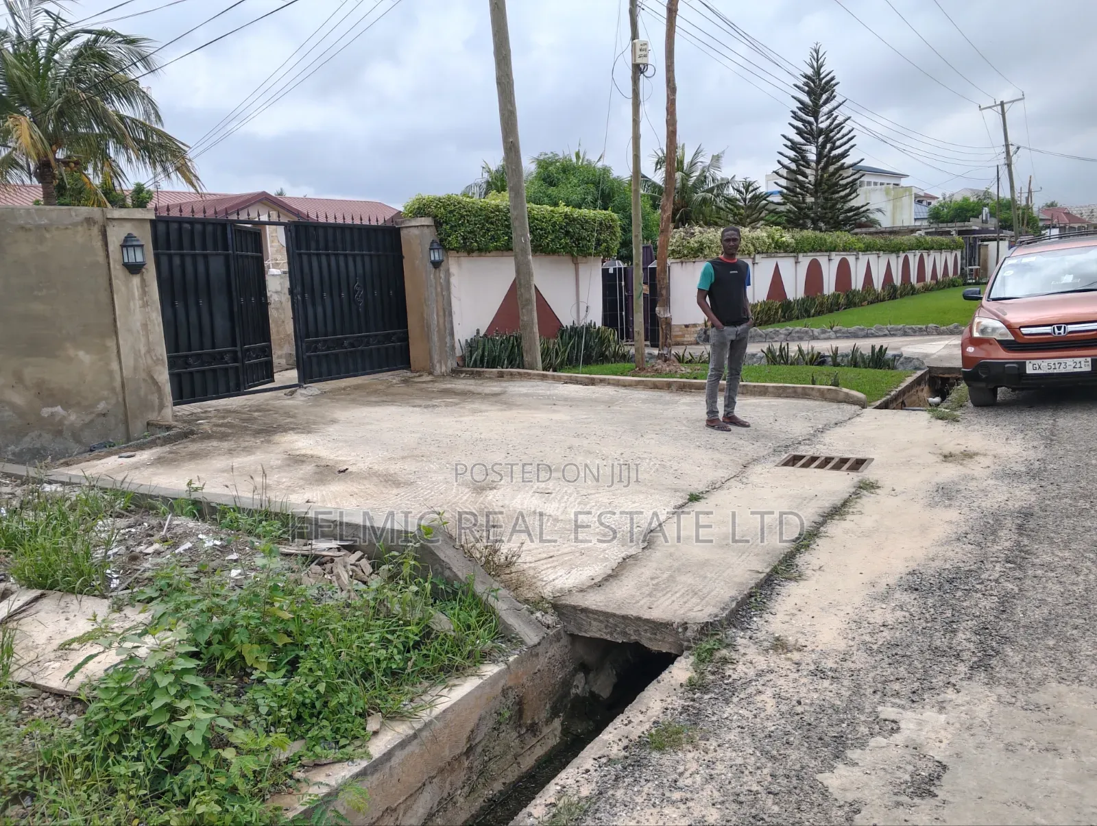 3bdrm Duplex in Haatso Bohye, Asore Junction for sale in Asore Junction