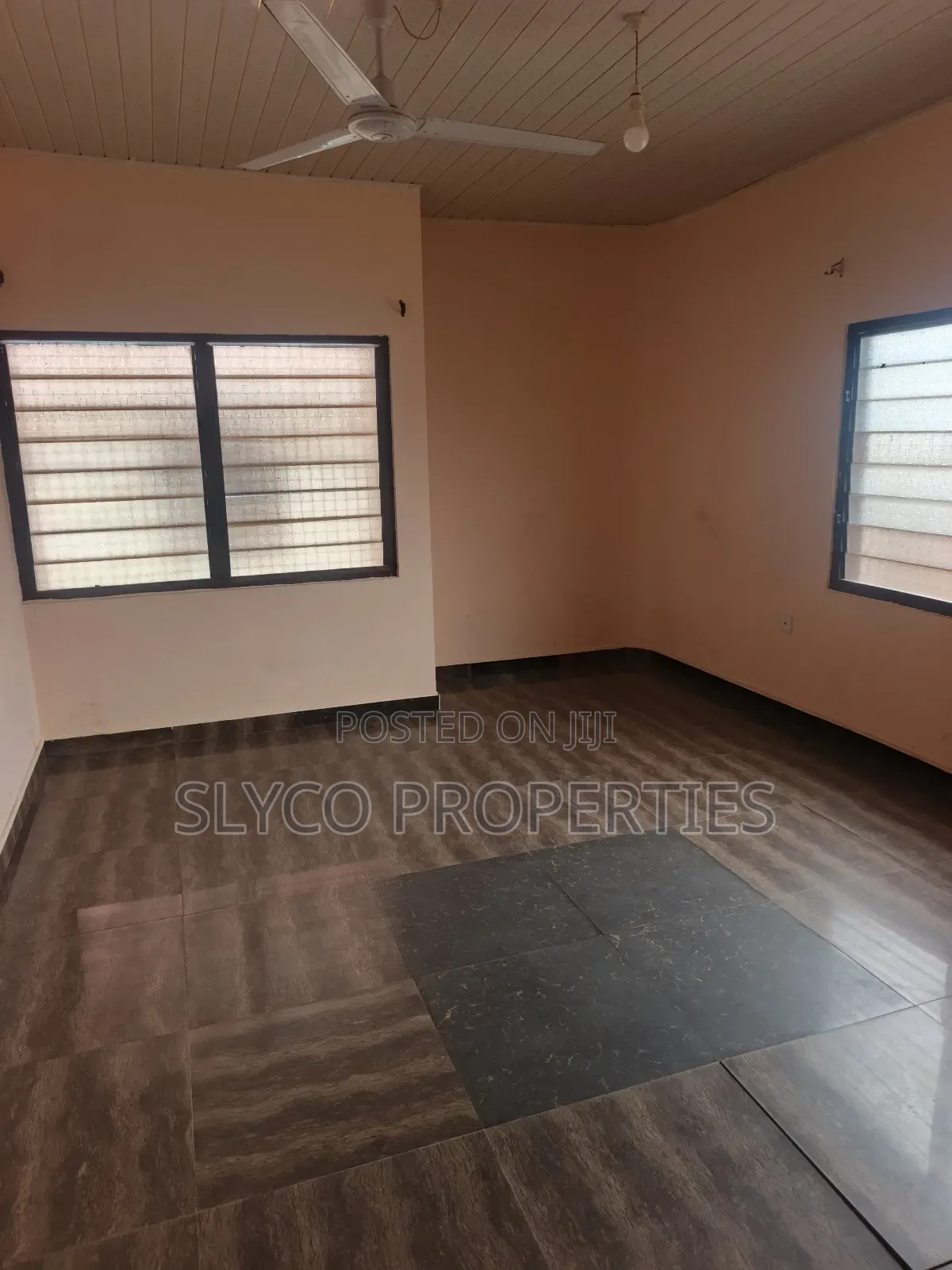 6bdrm Apartment in Koforidua Okorase, New-Juaben Municipal for rent in New-Juaben Municipal