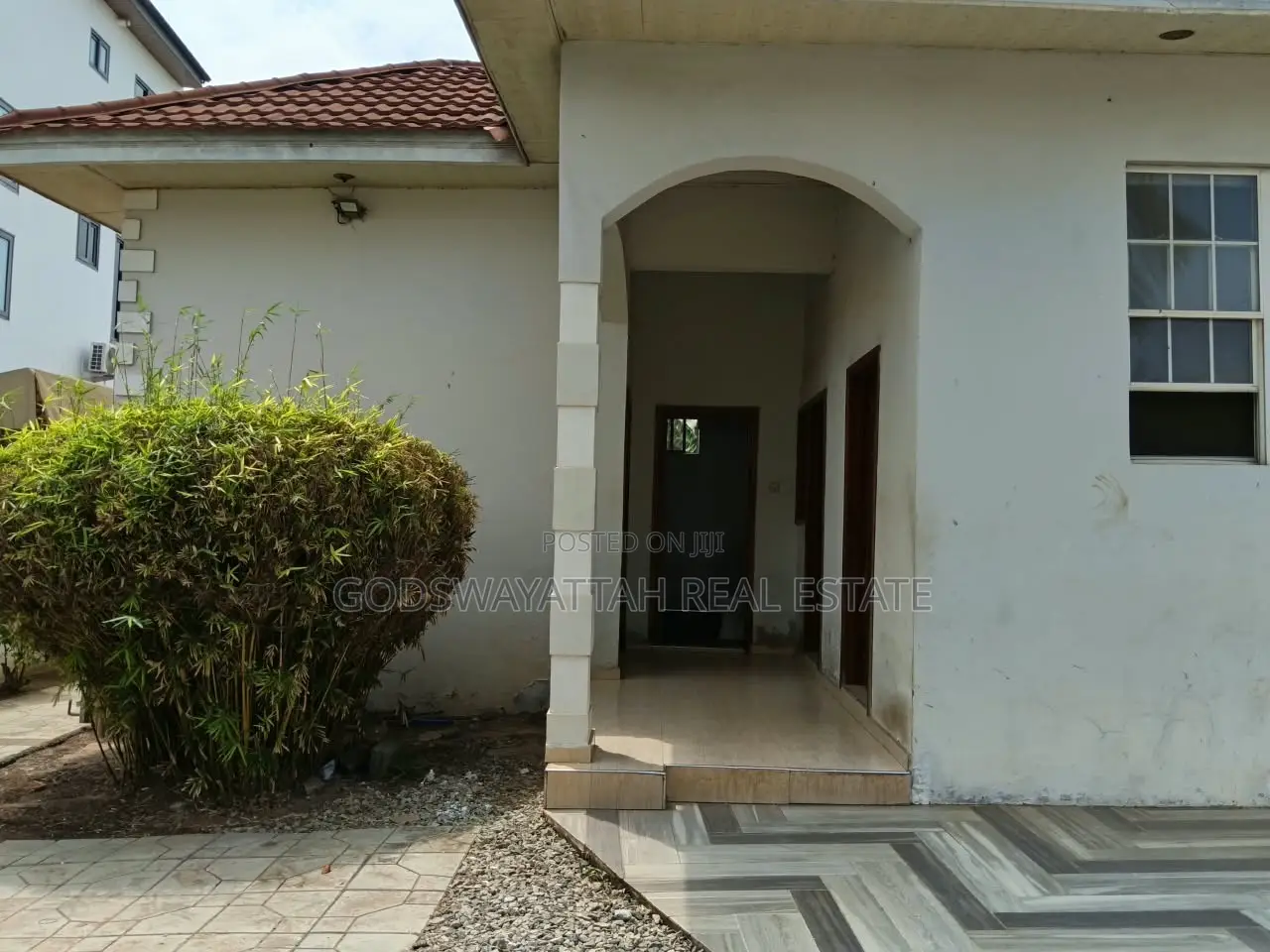 1bdrm Apartment in East Legon, Adjiriganor for rent in Adjiriganor