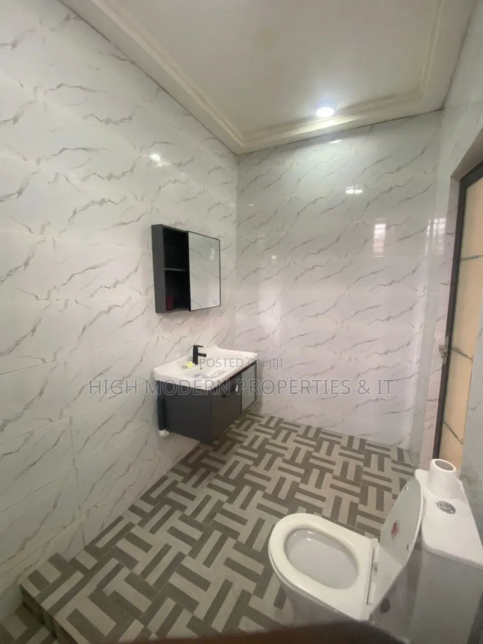 1bdrm House in Teshie Bushroad, New Town for rent in New Town