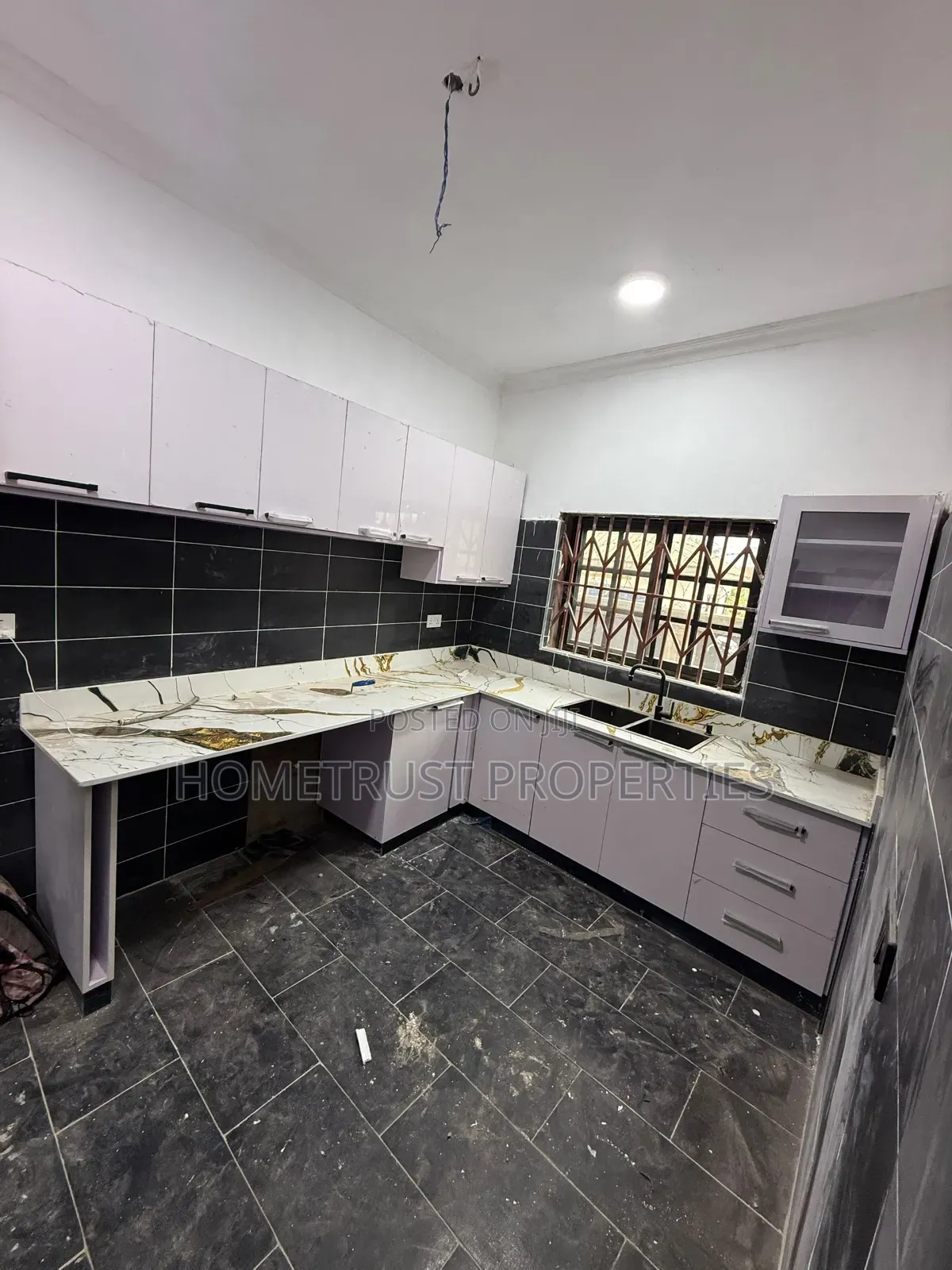 2bdrm Duplex in Awoshie Onyinase, Abrantie for sale in Abrantie