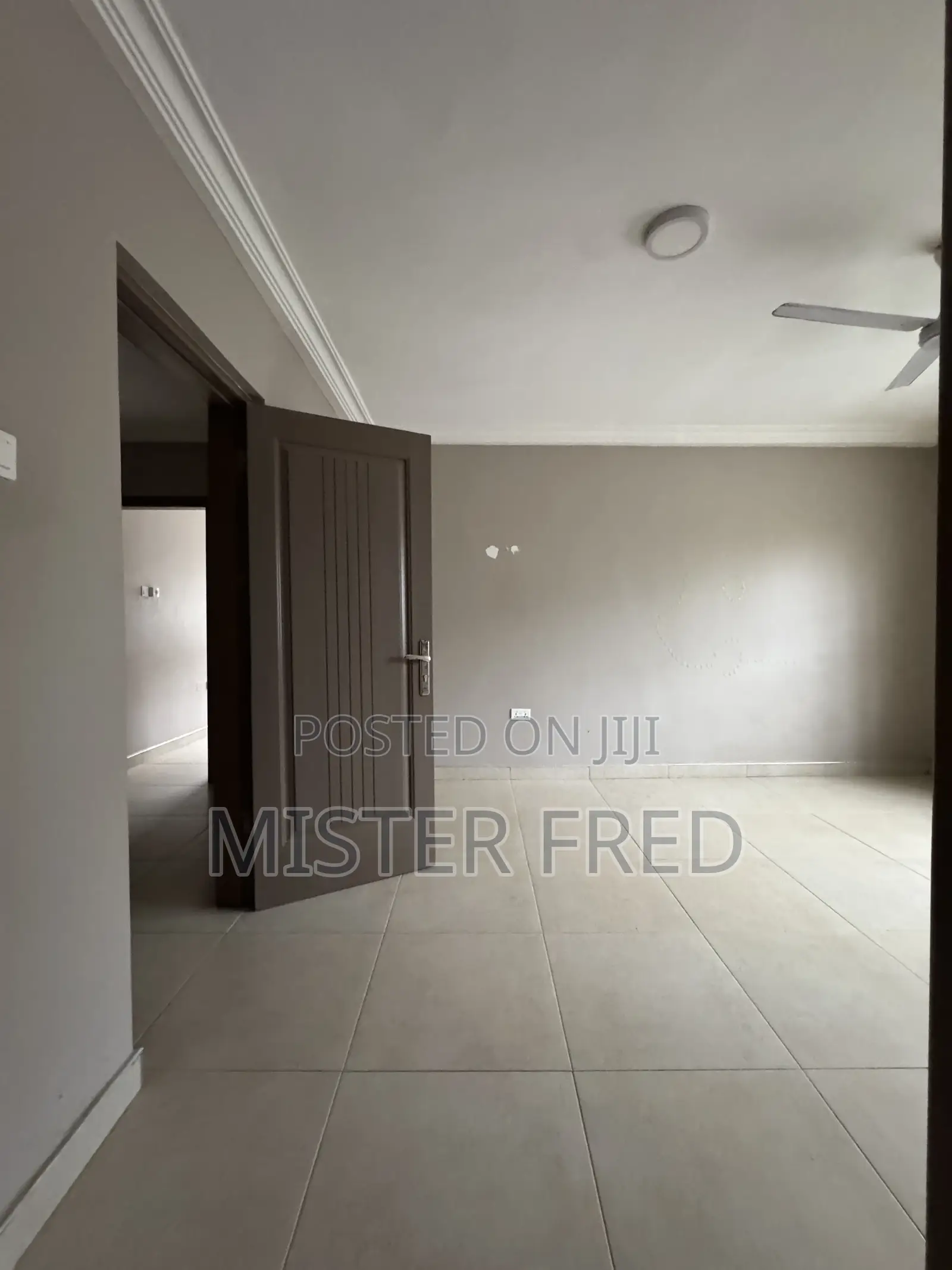 3bdrm Apartment in Whitecross, Weija for rent in Weija