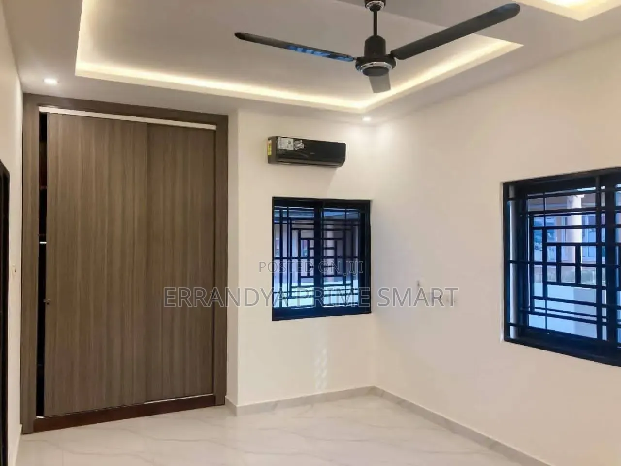 2bdrm Duplex in Amasaman for sale in Amasaman
