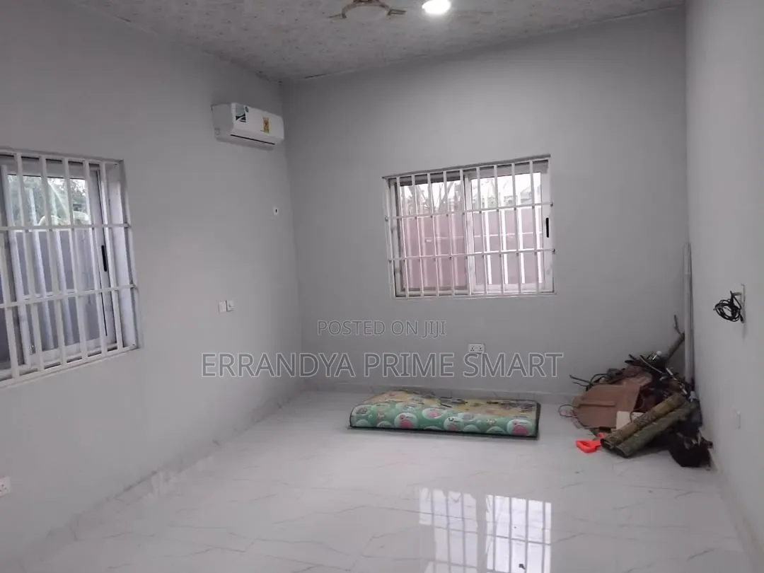 3bdrm House in Mayera, Pokuase for sale in Pokuase