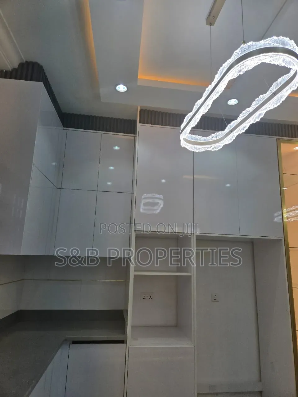 4bdrm House in Ola Achool Area for sale in Ola Achool Area