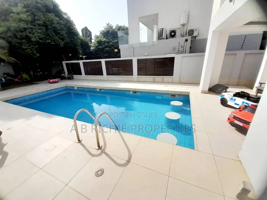 Furnished 4bdrm Townhouse / Terrace for rent in Airport Residential Area