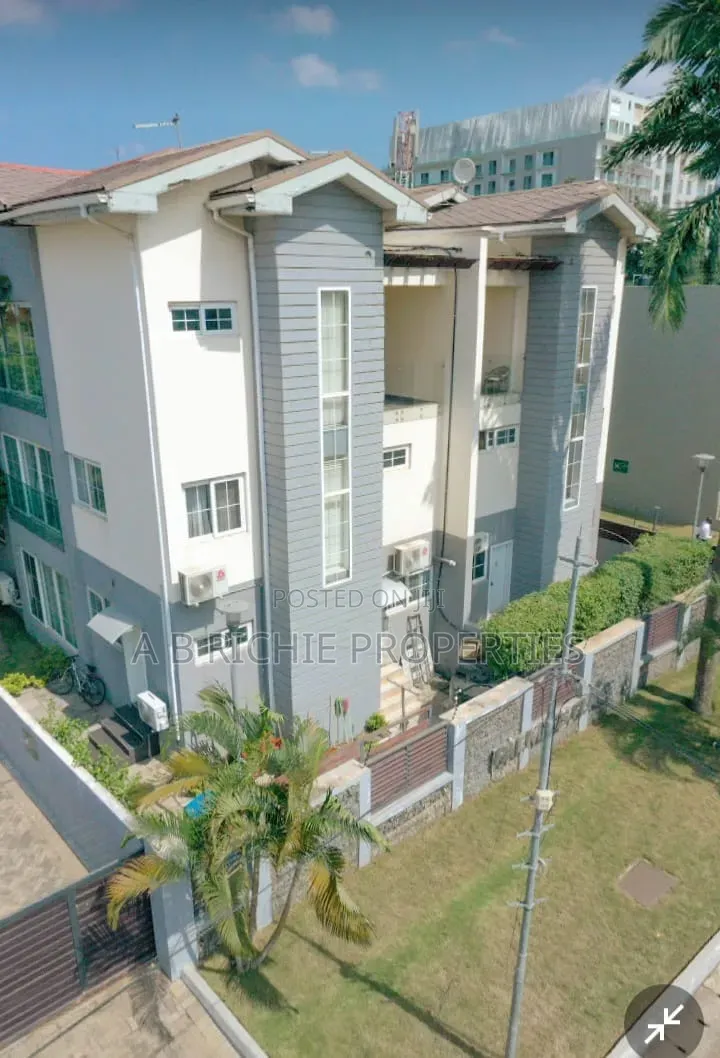 Furnished 4bdrm Townhouse / Terrace for rent in Airport Residential Area