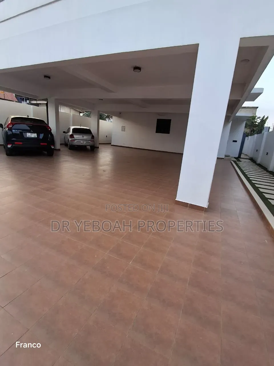 2bdrm Apartment in Spintex Palace, Baatsona Total for rent in Baatsona Total