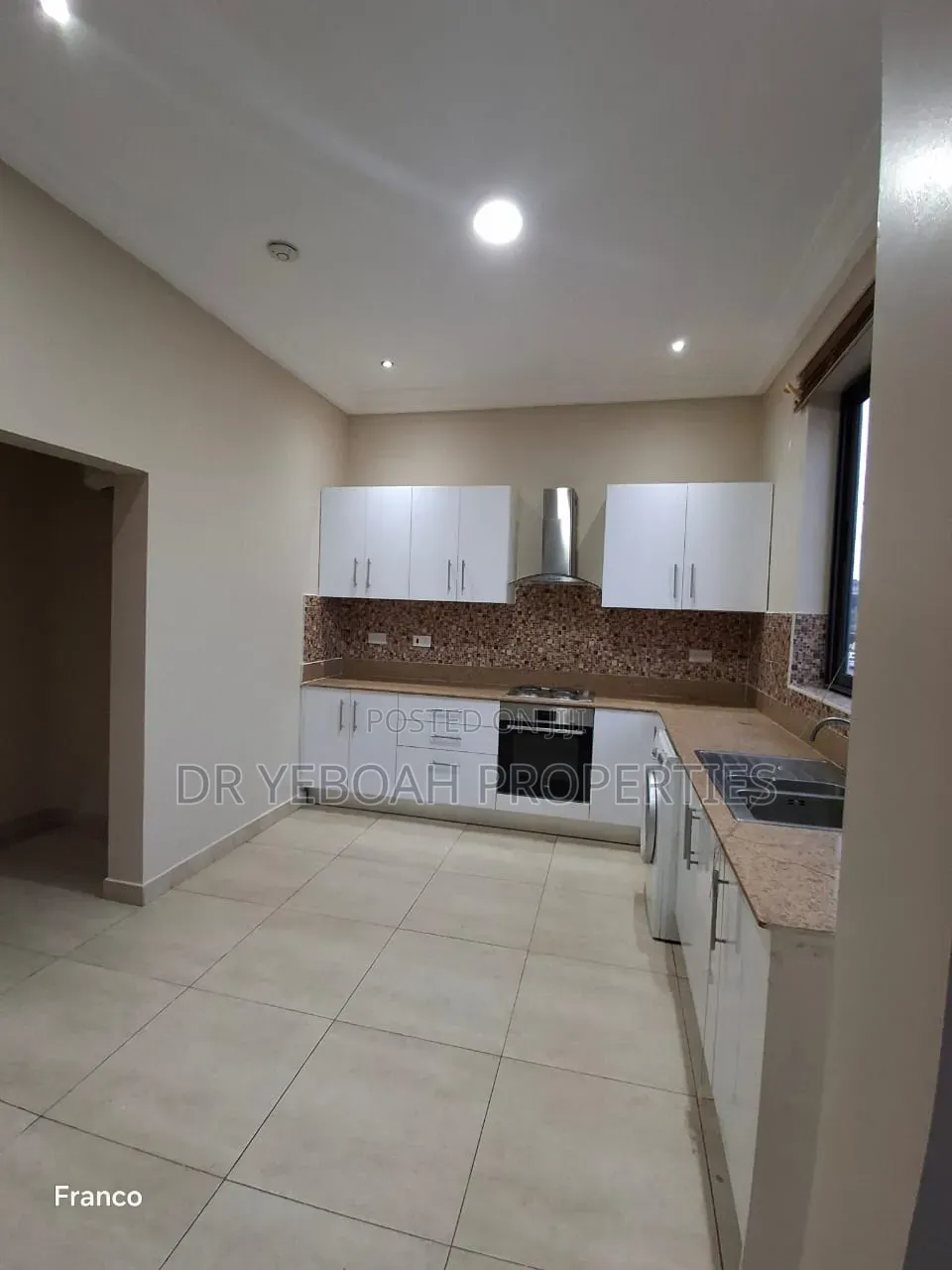 2bdrm Apartment in Spintex Palace, Baatsona Total for rent in Baatsona Total