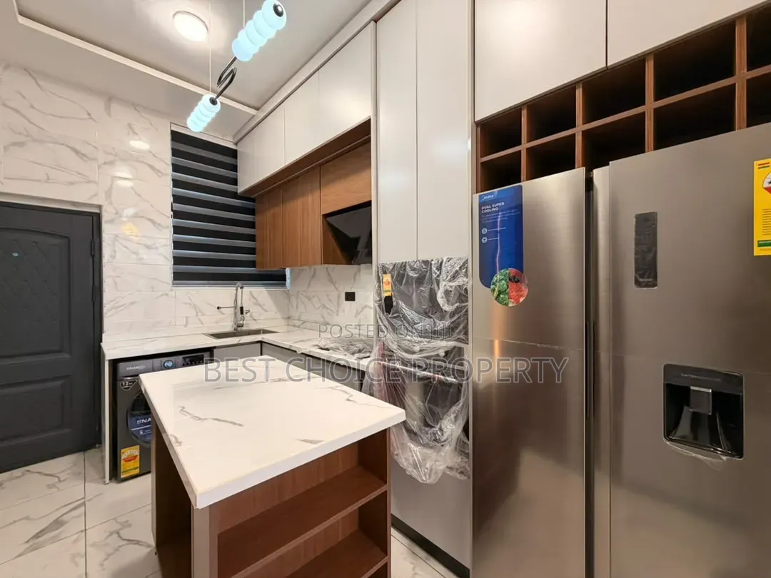 4bdrm Apartment in Lakeside for rent in Lake Side Estate