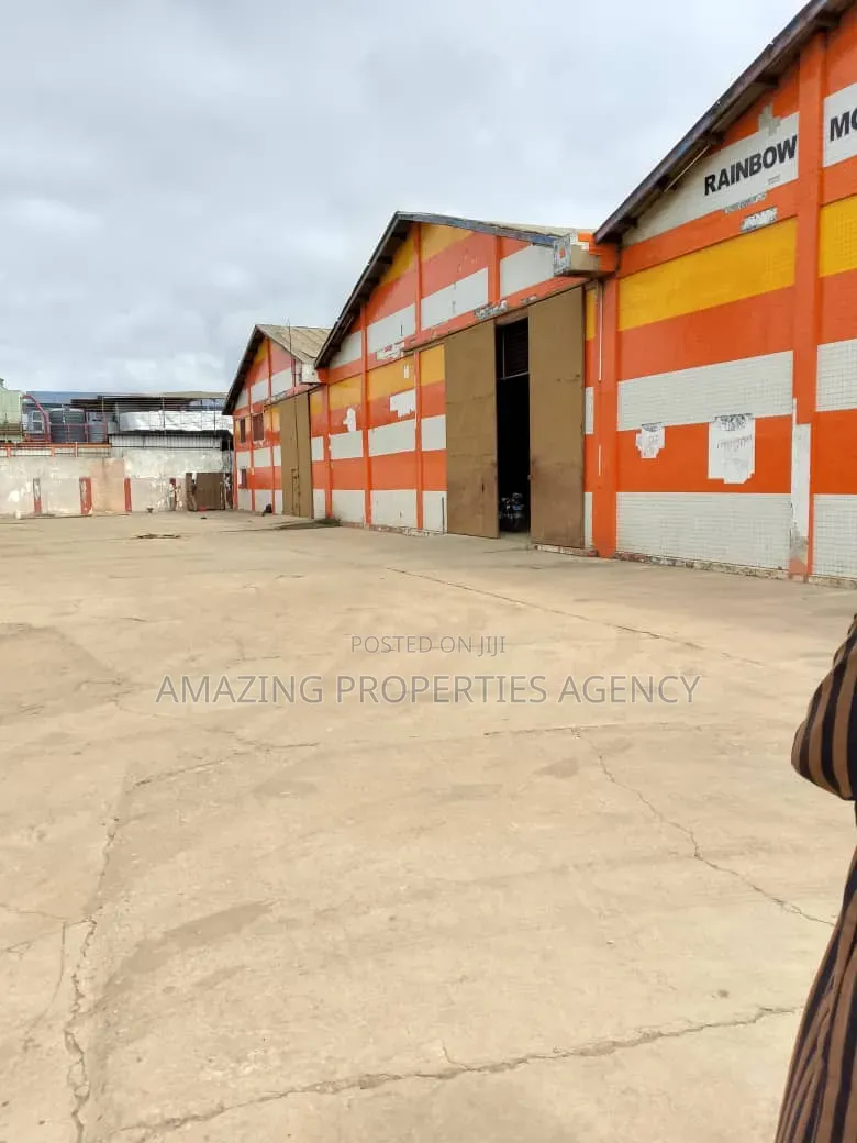 Adabraka Graphic Road in Accra Poly Area