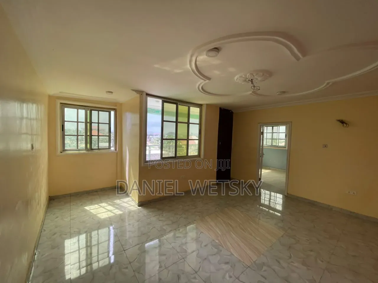 2bdrm Apartment in Manhean Tigo Pole for rent in Manhean