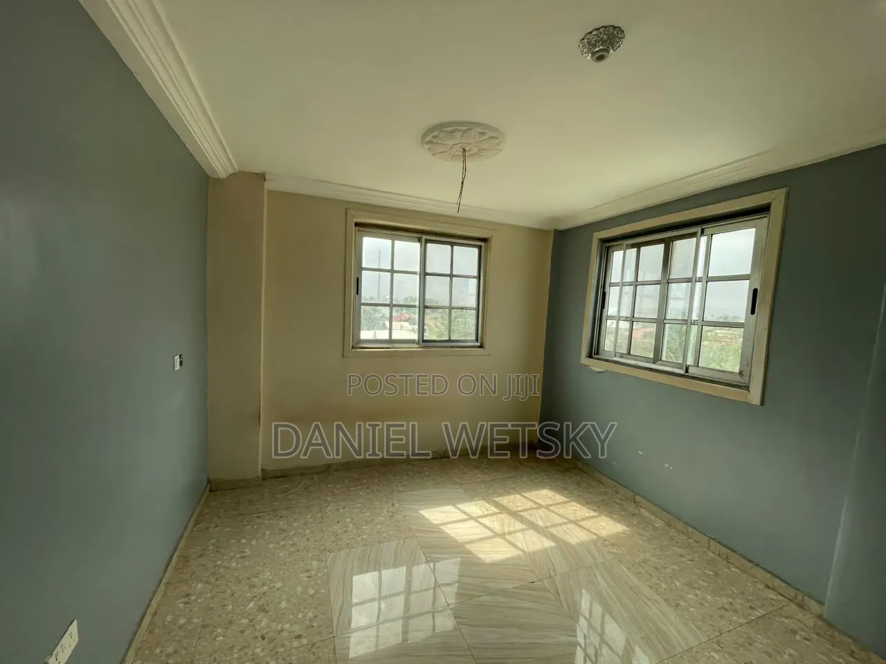 2bdrm Apartment in Manhean Tigo Pole for rent in Manhean