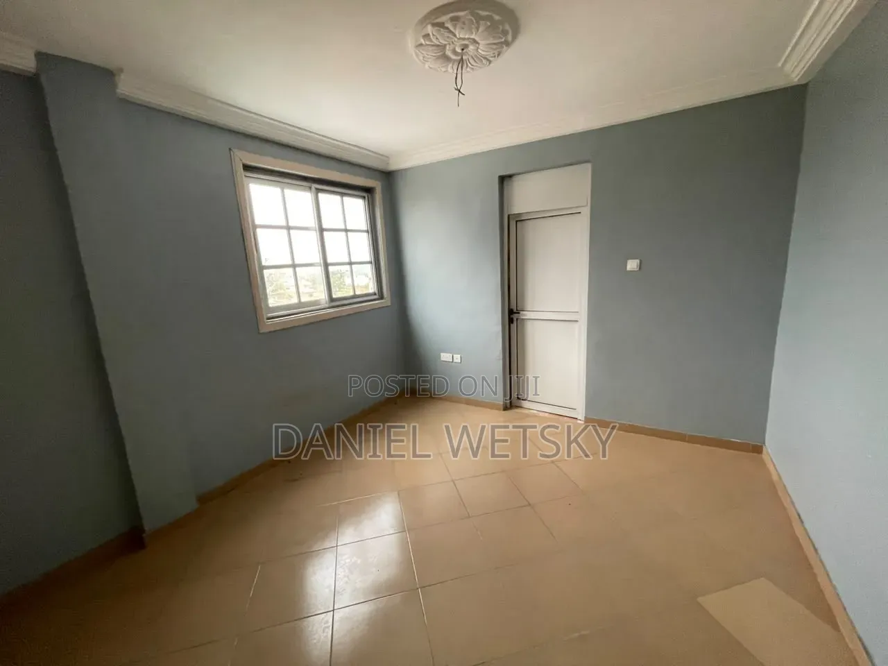 2bdrm Apartment in Manhean Tigo Pole for rent in Manhean