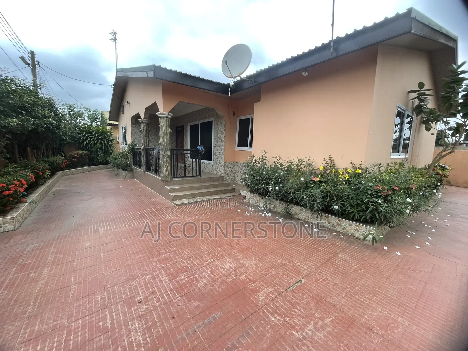 3bdrm House in Amasaman for rent in Amasaman