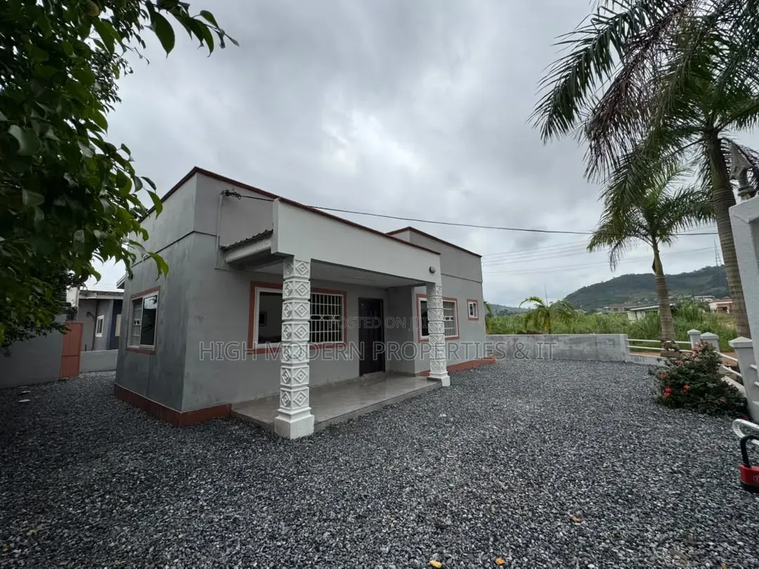 3bdrm House in Amasaman, Accra Metropolitan for sale in Accra Metropolitan