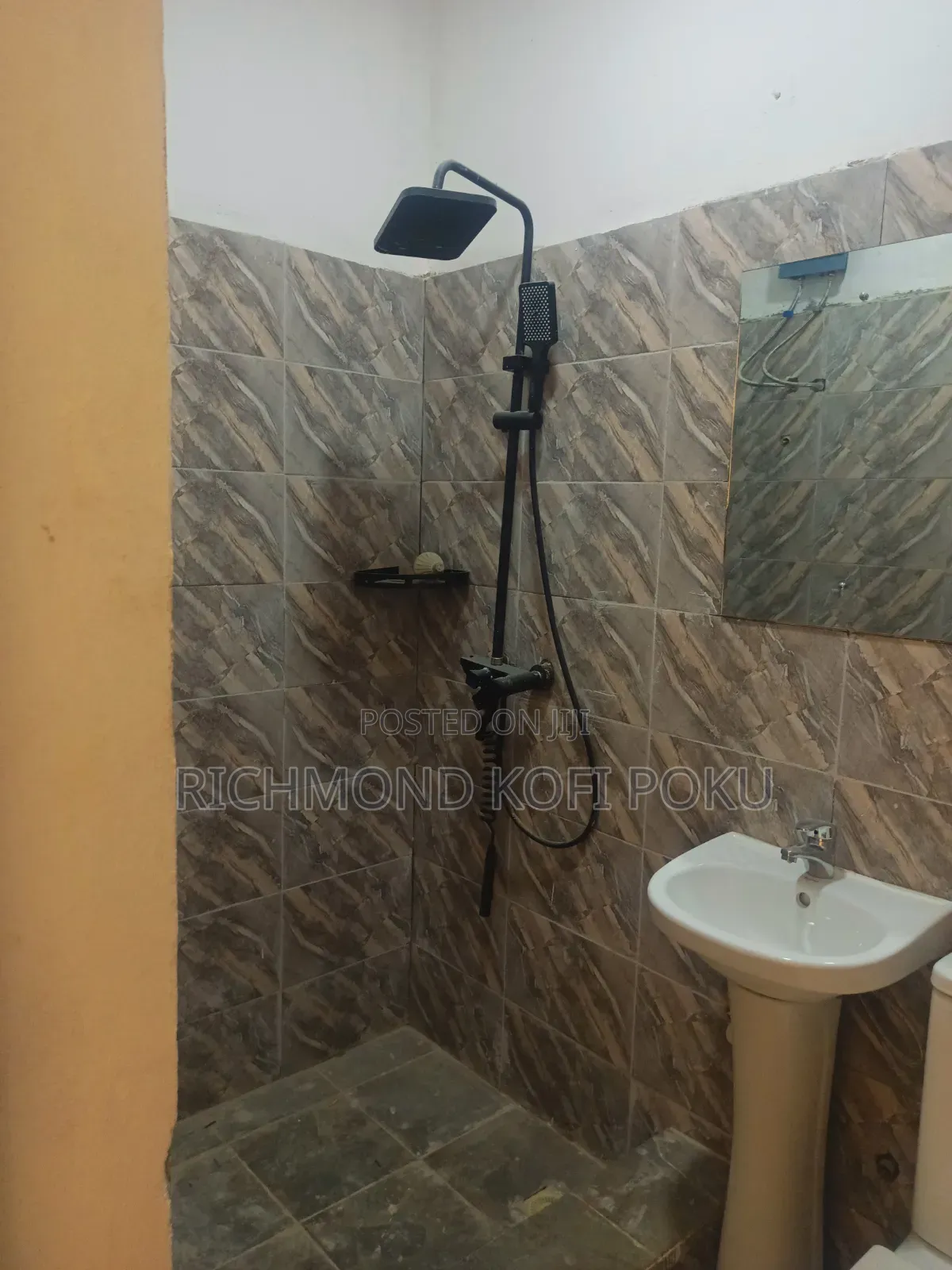 3bdrm Apartment in Spintex, Baatsona Total for rent in Baatsona Total