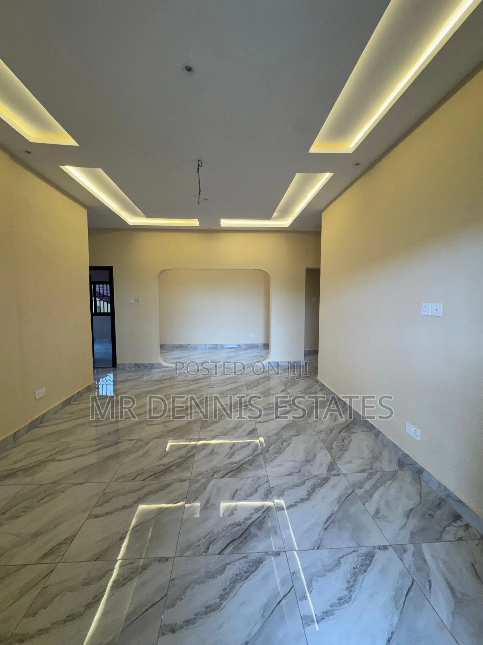2bdrm Apartment in Westhills Mall for rent in West Hills Mall Area