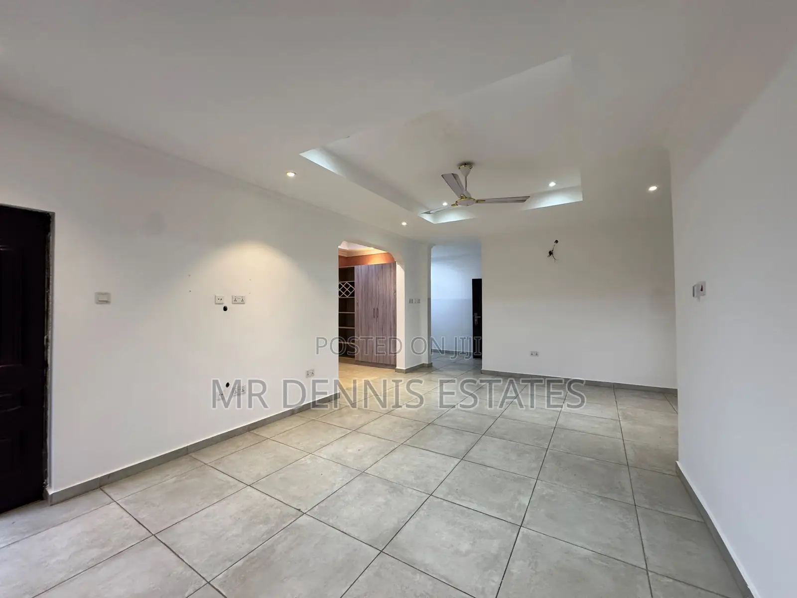 2bdrm Apartment in Westhills Mall for rent in West Hills Mall Area