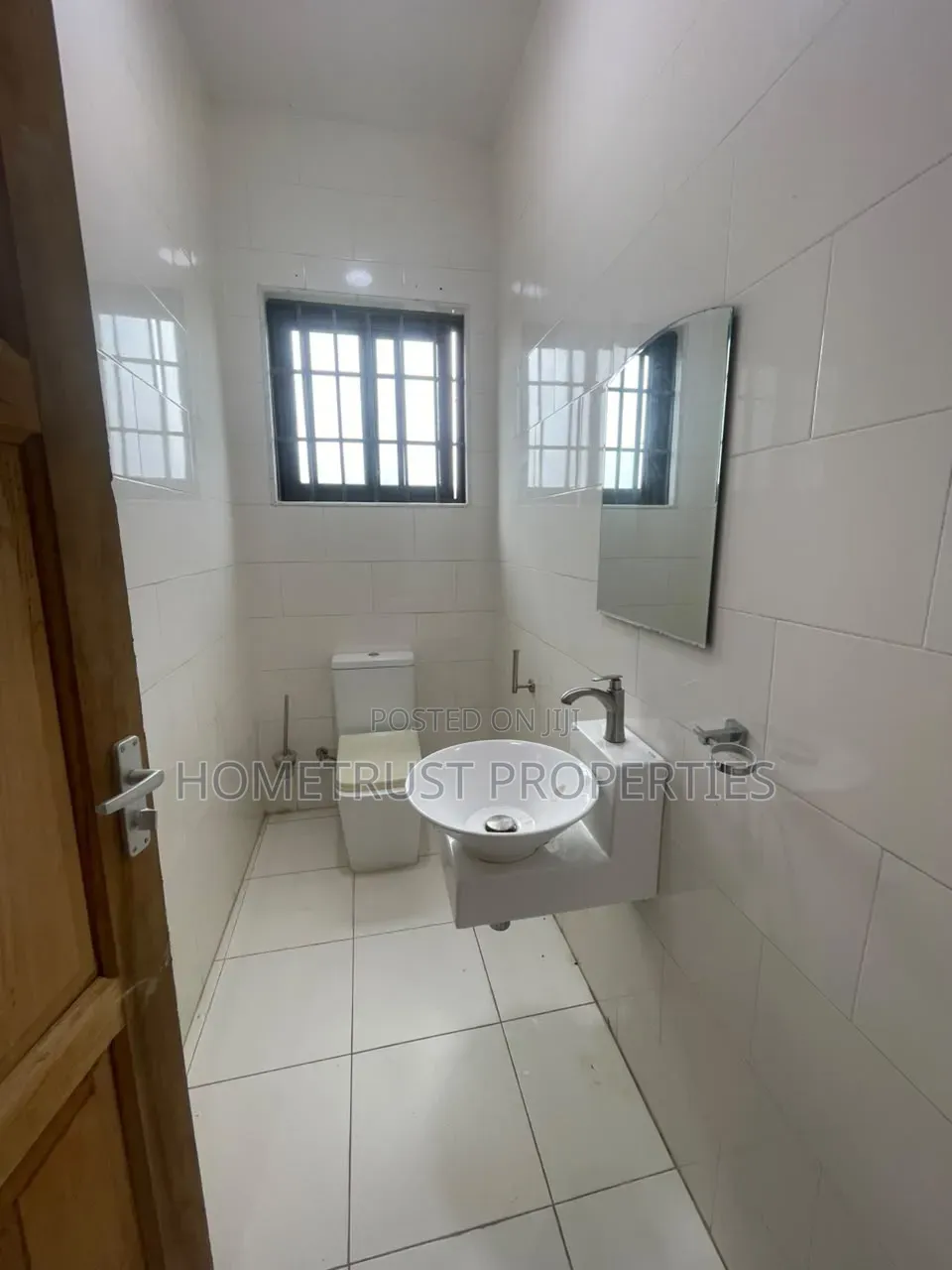 8bdrm Duplex in Mallam Tetegu for sale in Tetegu