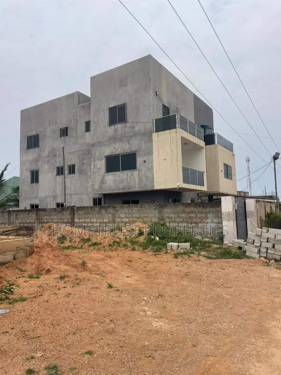 8bdrm Duplex in Mallam Tetegu for sale in Tetegu